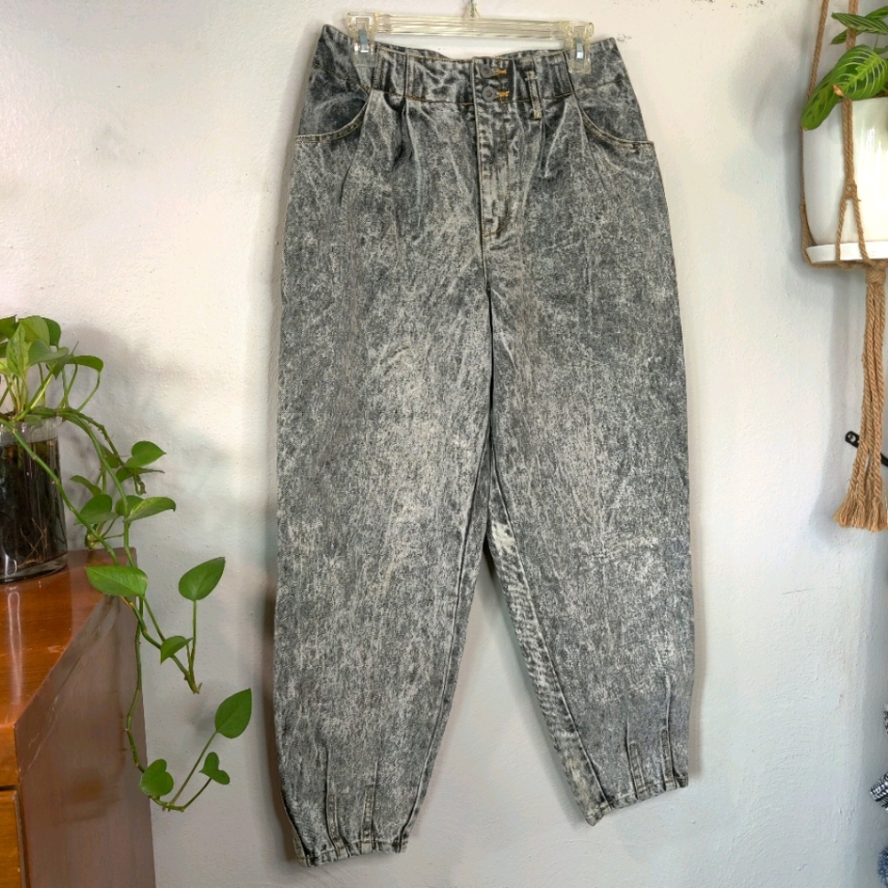 Vintage Acid Wash Relaxed Black Jeans